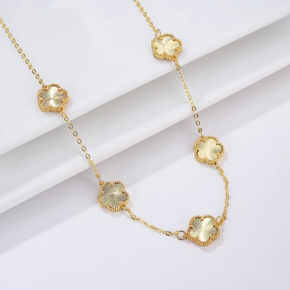 LUSSO™ Clover Necklace