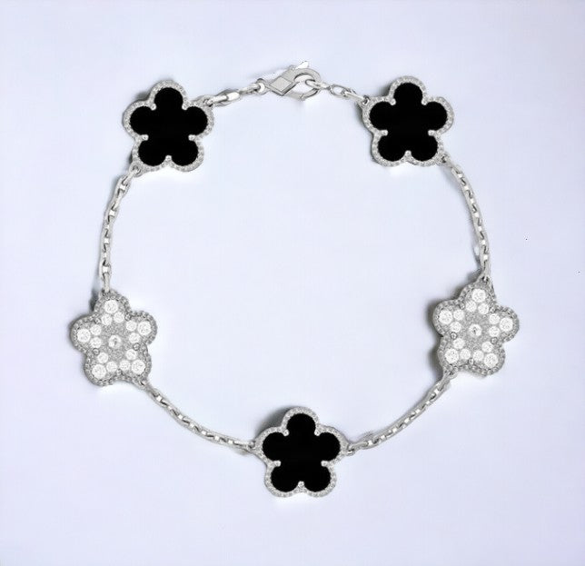 LUSSO™ Clover Iced Bracelet