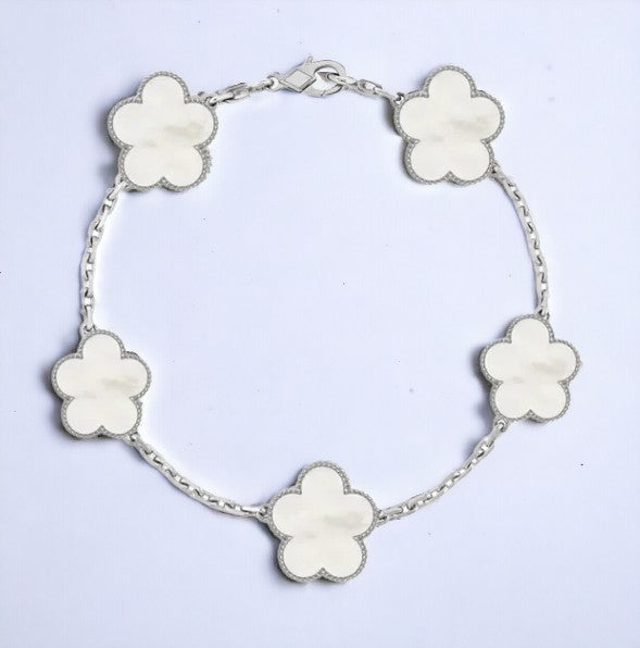 LUSSO™ Clover Bracelet