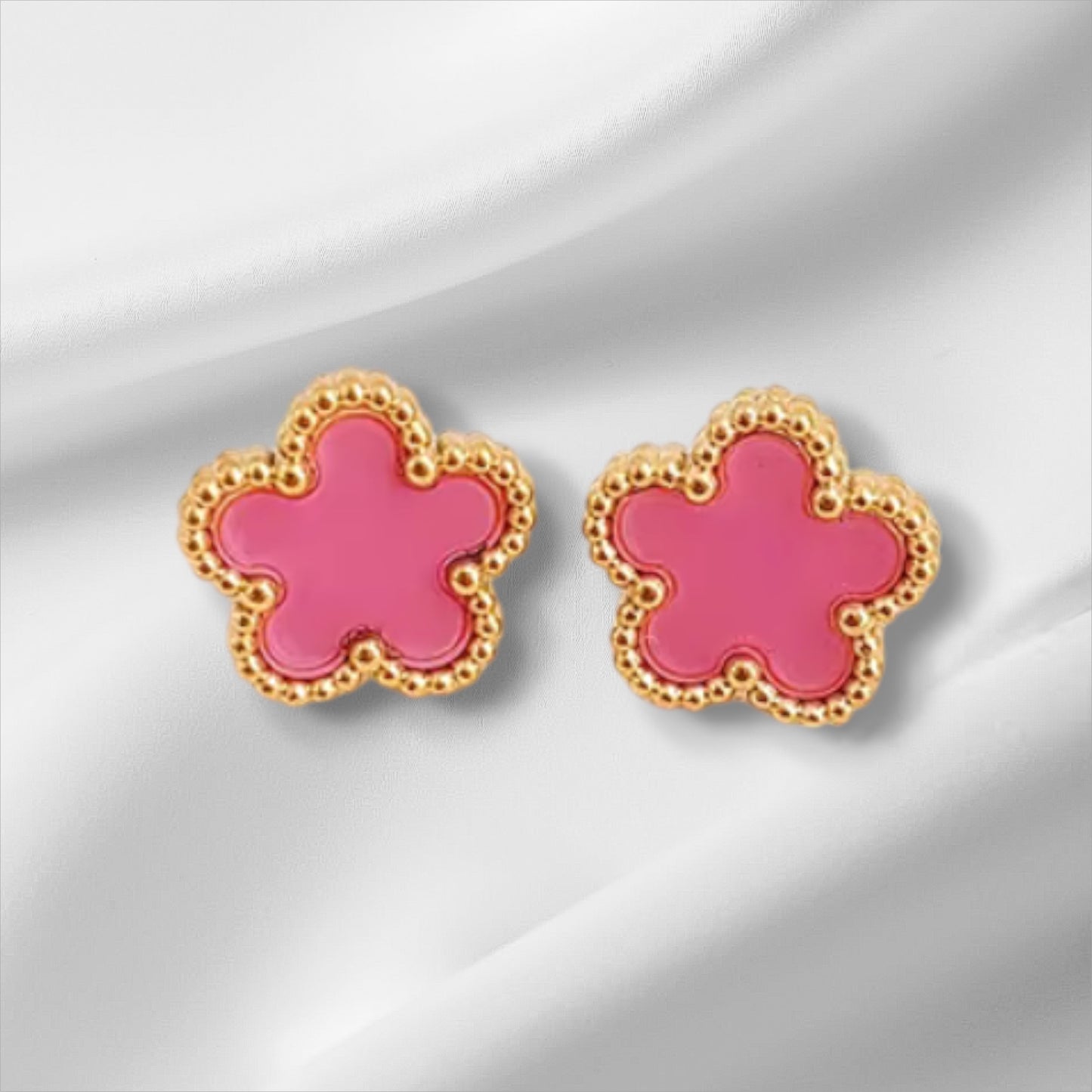 LUSSO™ Clover Earrings